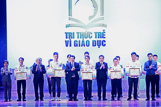 Tri thức trẻ vì giáo dục góp phần cho sự nghiệp đổi mới giáo dục