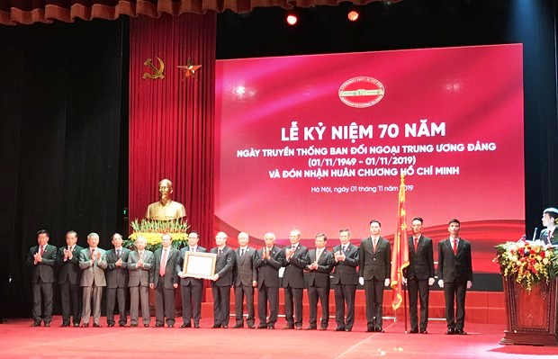 Phát huy truyền thống vẻ vang, đóng góp xứng đáng vào sự nghiệp xây dựng, bảo vệ Tổ quốc