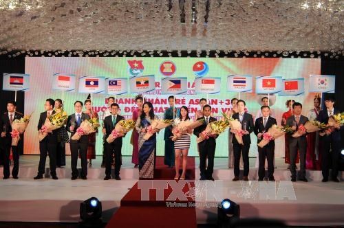 ASEAN+3 young entrepreneurs honoured