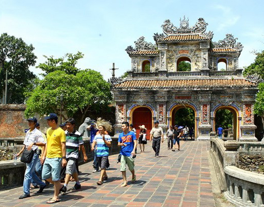 Special offers for year-end tourism week in Hue