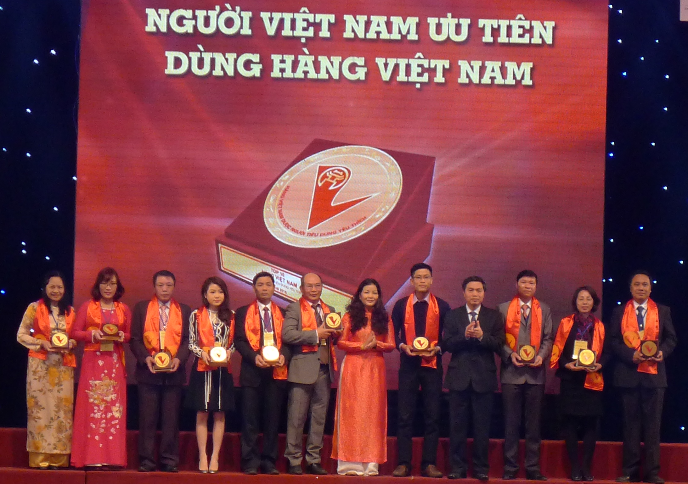 200 enterprises win status of most favoured Vietnamese products
