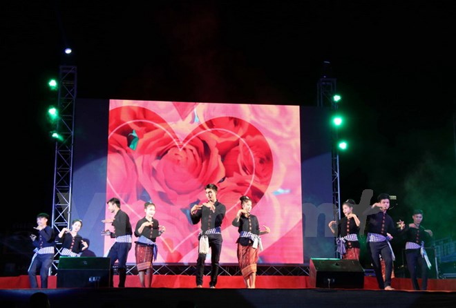Vietnam - Laos - Cambodia art variety festival opens