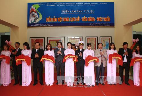 “Vietnam’s sea and islands - History, potential and development” photo exhibition