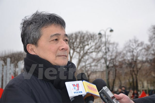 Overseas Vietnamese in France expect success of 12th National Party Congress