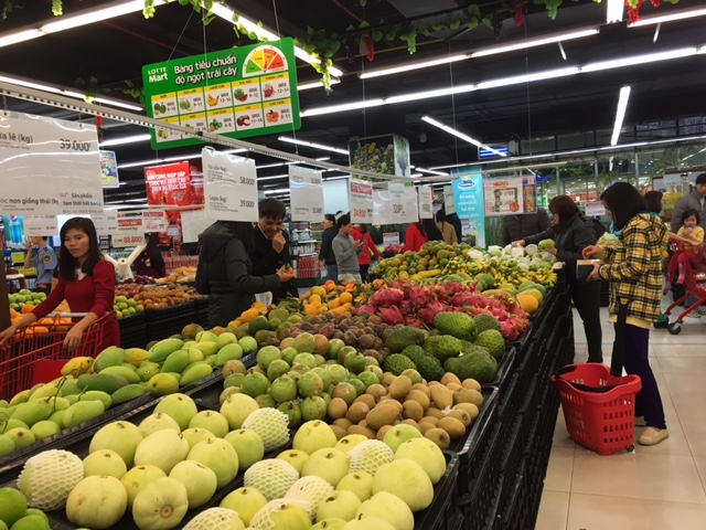 CPI inches up in shopping month near Tet