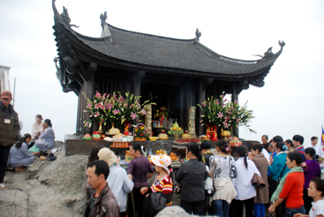 Quang Ninh adds eight routes and tourism destinations
