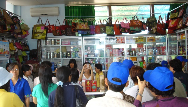 Vietnam to cut tariffs on Lao imports