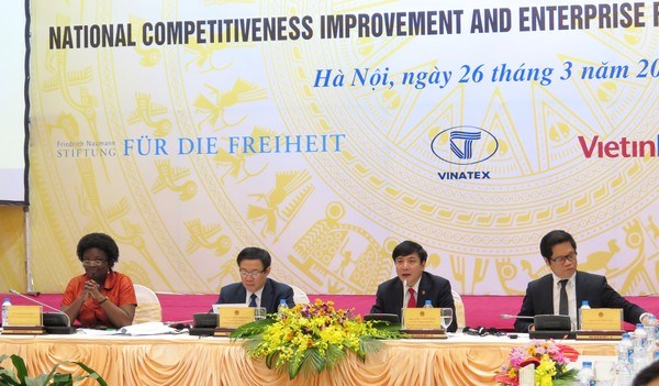 Workshop seeks ways for stronger economy