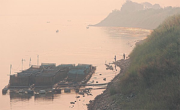 Mekong River level in northeast Thailand rises