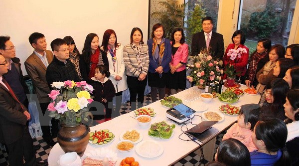 Association of spouses and female staff of Vietnamese Embassy in Germany established