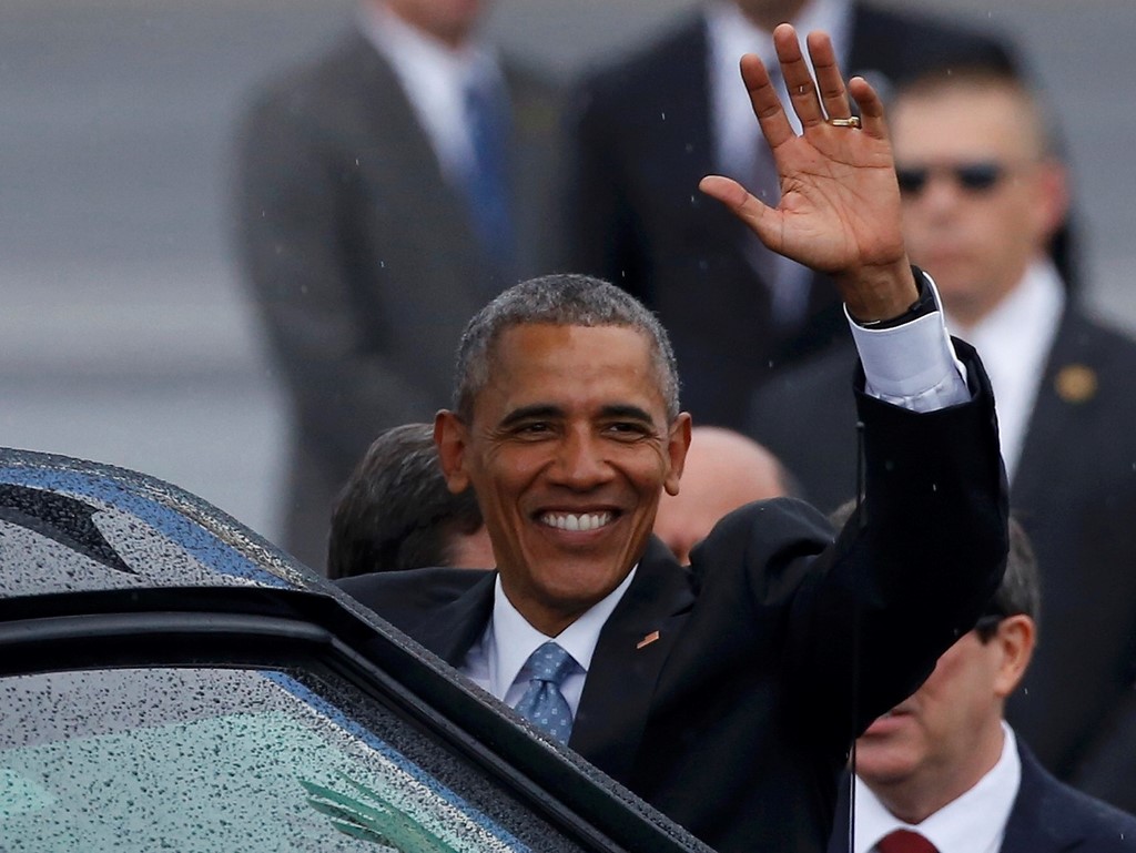 Obama begins historic visit to Cuba
