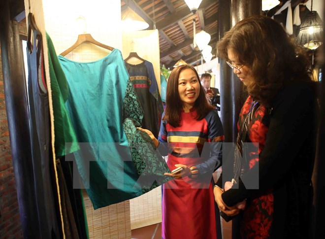 Vietnam - Asia Silk Culture Festival 2016 opens