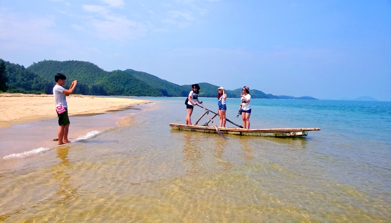 Two tourism routes and three destinations recognized in Hai Ha district