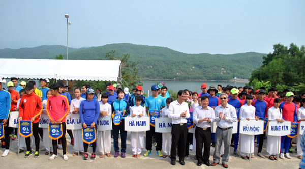 Clubs Rowing and Canoeing 2016 tour opens