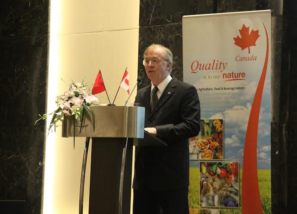Promoting Canadian pork to Vietnamese buyers