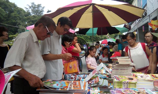 Various programs to mark 3rd Vietnam Book Day