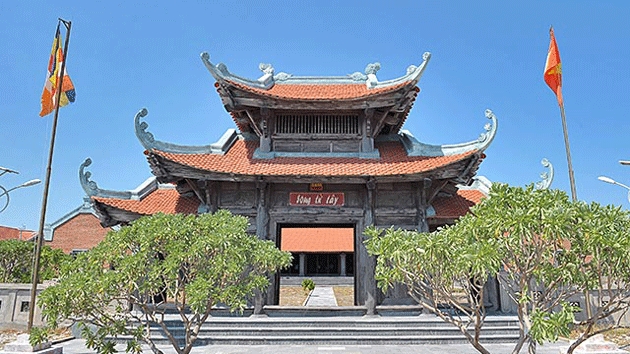 Spiritual markers at sea