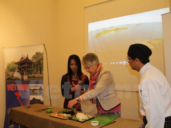 Vietnamese food delights guests at event in Argentina