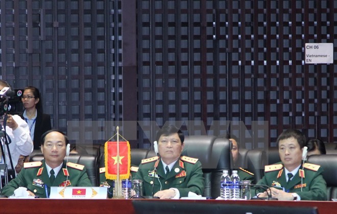 10th ADMM reiterates navigation, aviation freedom in East Sea
