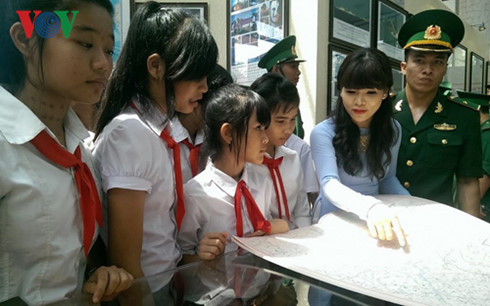 Exhibition on Hoang Sa and Truong Sa archipelagos opens in Tay Ninh