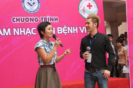 Program brings music to hospitals marks Uncle Ho’s birthday