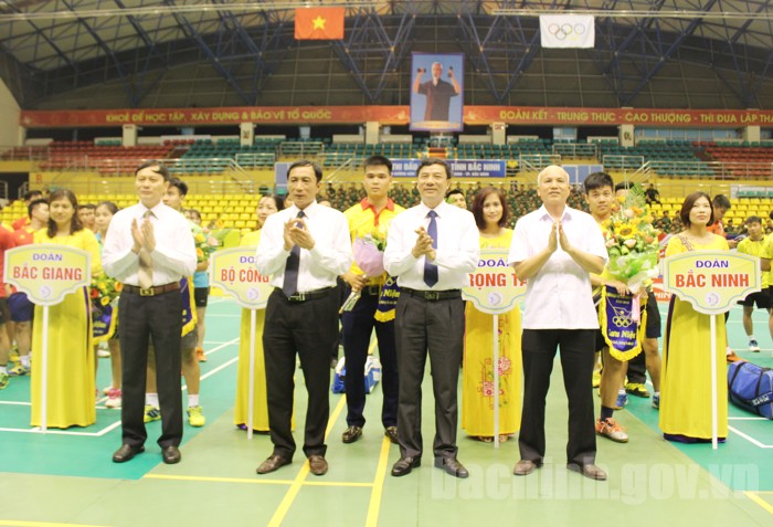 2nd national team badminton championship 2016 opened in Bac Ninh
