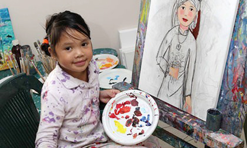 Little genius painter of Vietnamese origin in Australia