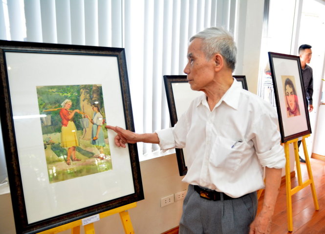 Vietnamese artist’s paintings on Russia displayed in Hanoi