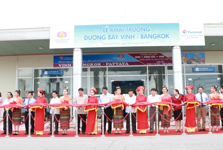 Air route from Vinh to Bangkok launched