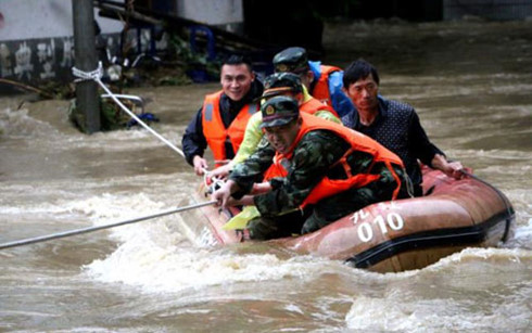 Floods kill at least 22 people in China