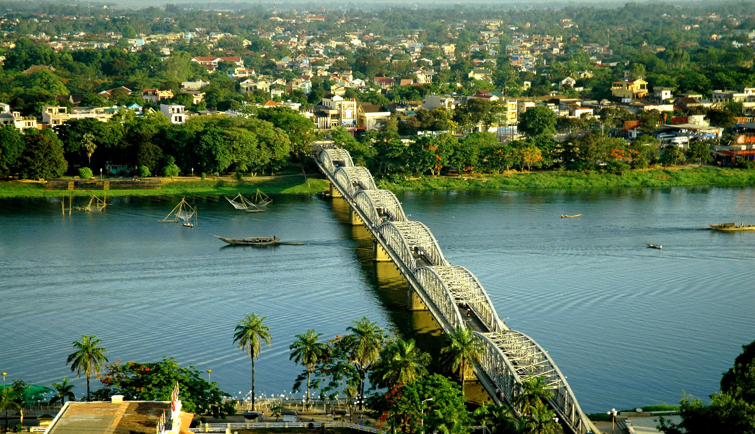Nha Trang, Hue named among Top destinations on the Rise