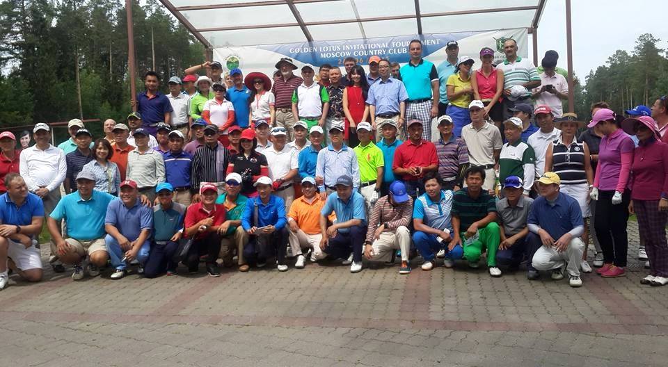 Annual golf tournament connects overseas Vietnamese in Russian Federation