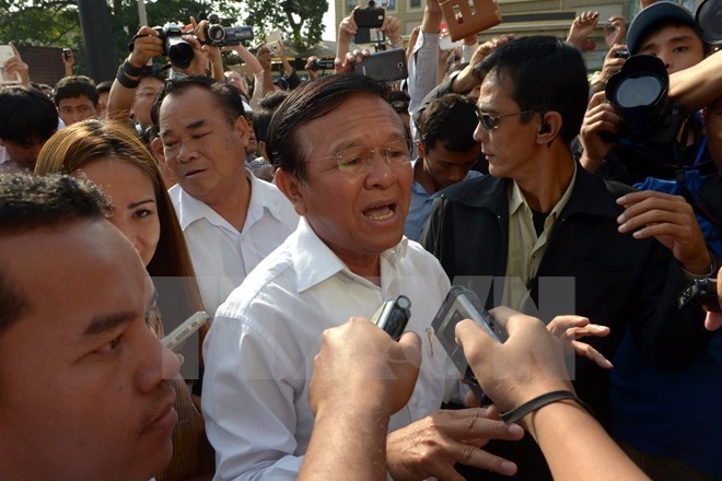 Cambodia deputy opposition leader banned from leaving country