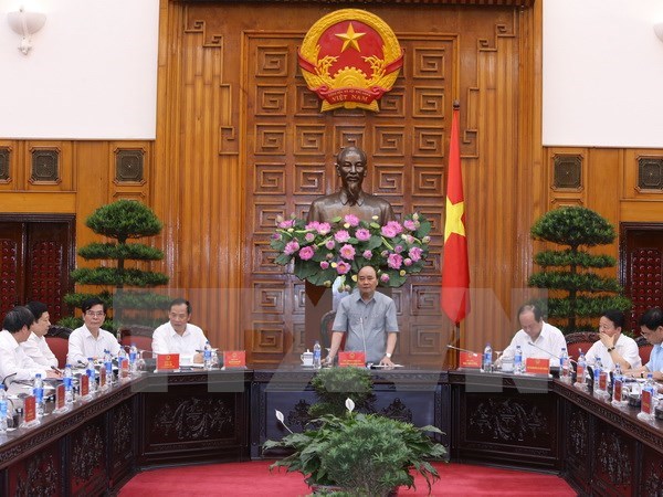 PM supports hi-tech vegetable production in Hai Duong