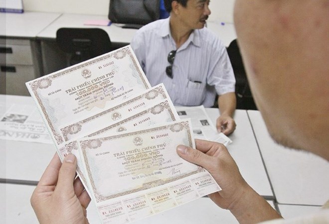 Nearly VND6 trillion in Government bonds sold