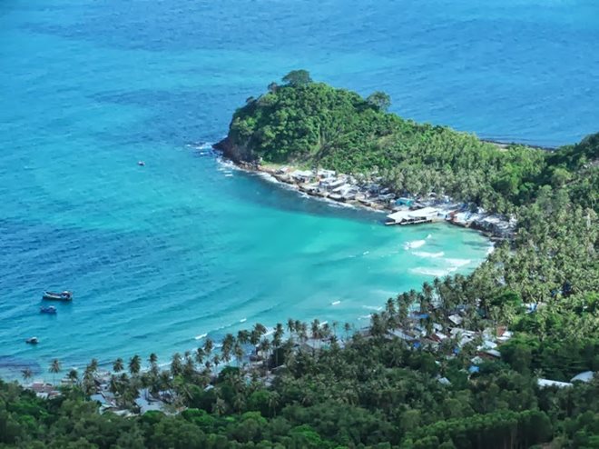 Additional two island communes to gain access to national grid