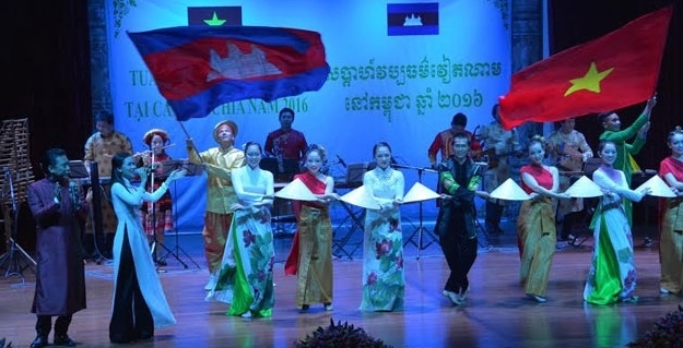 Culture week introduces Vietnam’s land and people to Cambodians