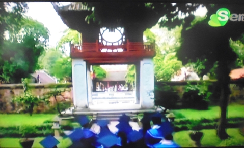 Panama television screens documentary film about Vietnam