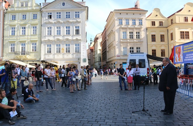 OV in Czech Republic organize meeting to support PCA ruling on East Sea