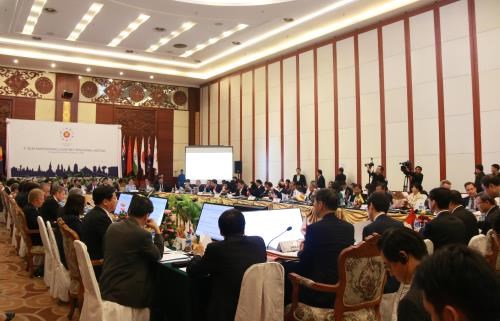 East Asian countries push for economic integration