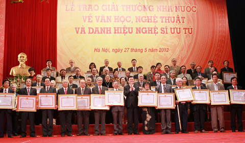 2016 Ho Chi Minh and State Awards on literature and arts
