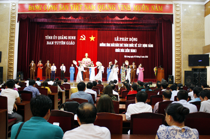 Quang Ninh province responds national press award on Party building