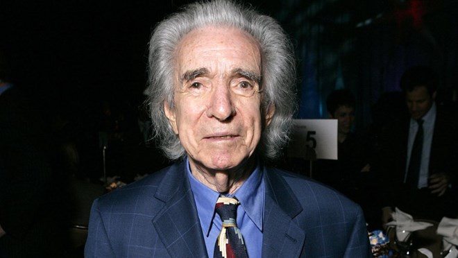 “Love Story” director and former Academy President passes away