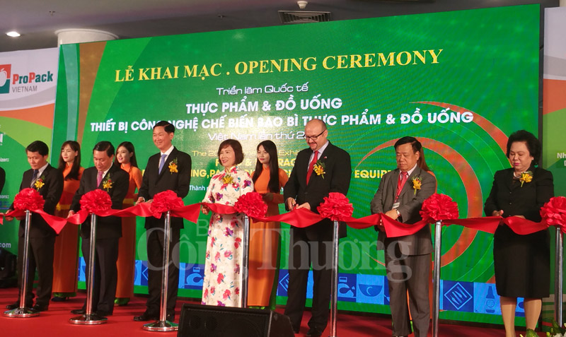 Over 420 companies join international food and beverage exhibition