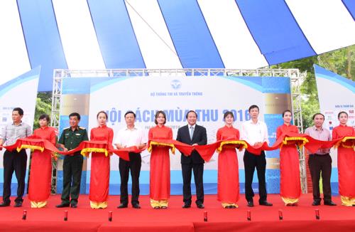 Autumn Book Fair kicks off in Hanoi