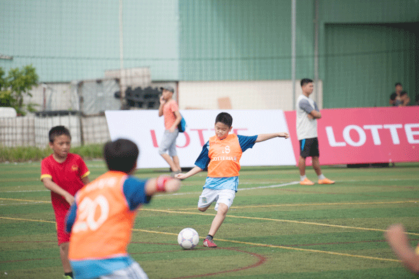 Lotteria Challenge Cup 2016 opens in Hanoi