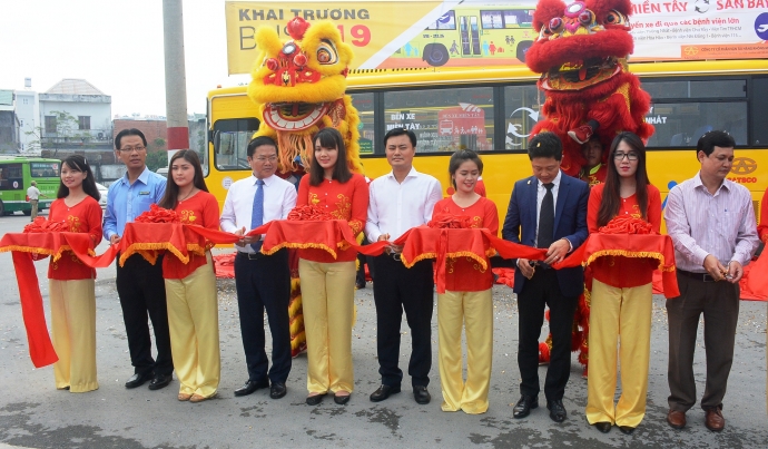 New bus route from Tan Son Nhat airport to Western coach station operated