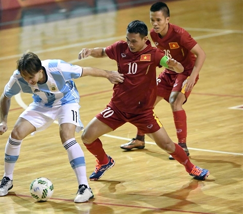 Argentina beat Vietnam in futsal match