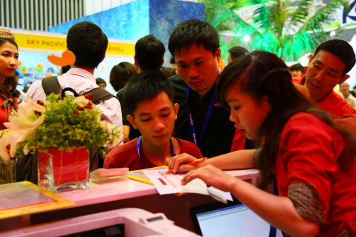 Budget carrier offers 2,100 zero-fare tickets at ITE HCMC
