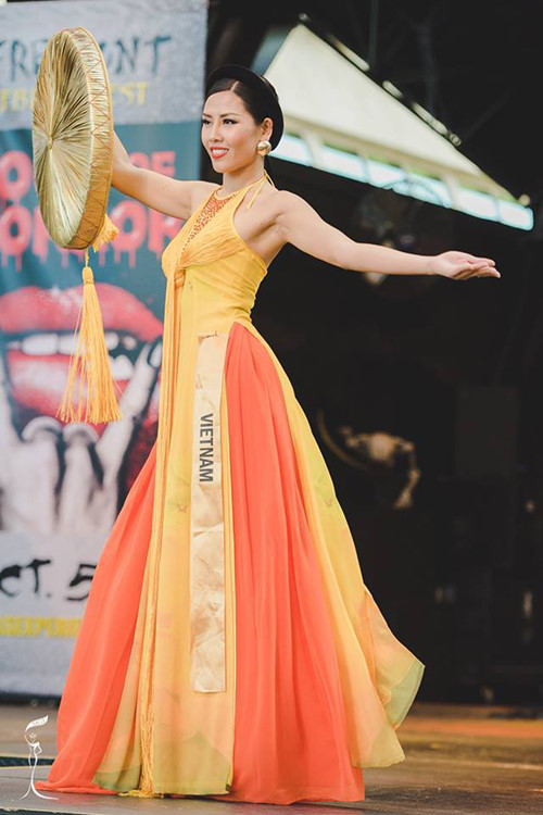 Nguyen Thi Loan takes 3rd at national costume competition